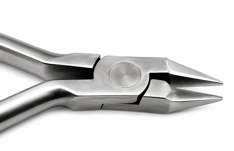 Light Wire Plier